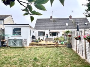 Rear- click for photo gallery